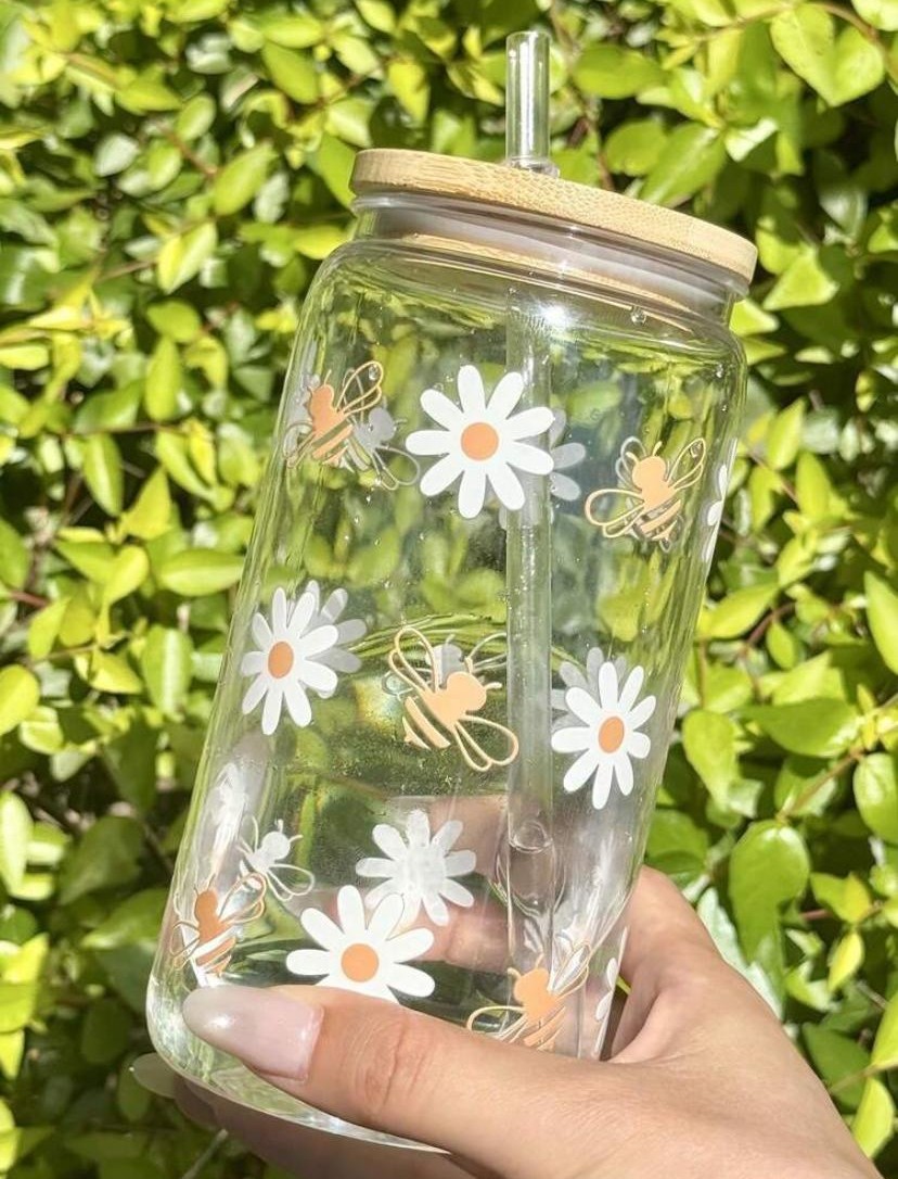 Daisy glass tumbler